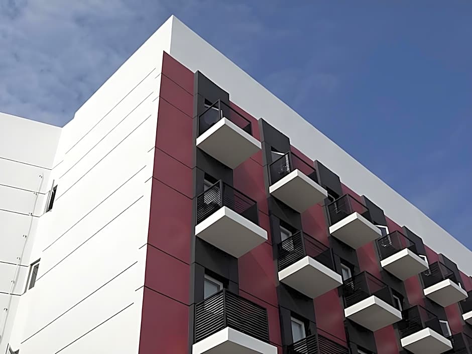 Amaris Hotel Bandara Soekarno Hatta