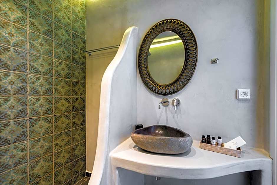 Emerald Collection Suites