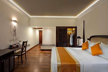 Luxury Twin Room with 10% Off on Excursions, 10% off on Spa, 10% off on Laundry