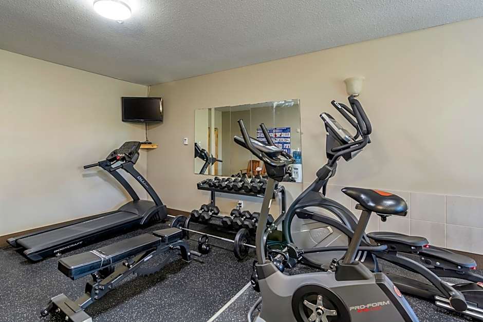 Devonian Hotel and Suites