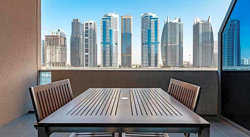 The Radisson Blu Residence, Dubai Marina