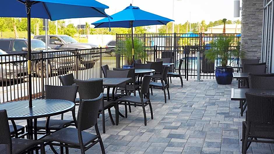 Holiday Inn Express & Suites - Jacksonville W - I295 and I10 By IHG