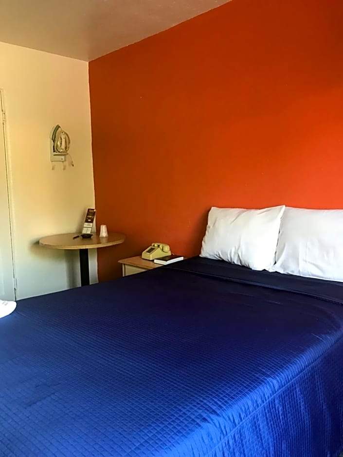 Las Palmas Hotel