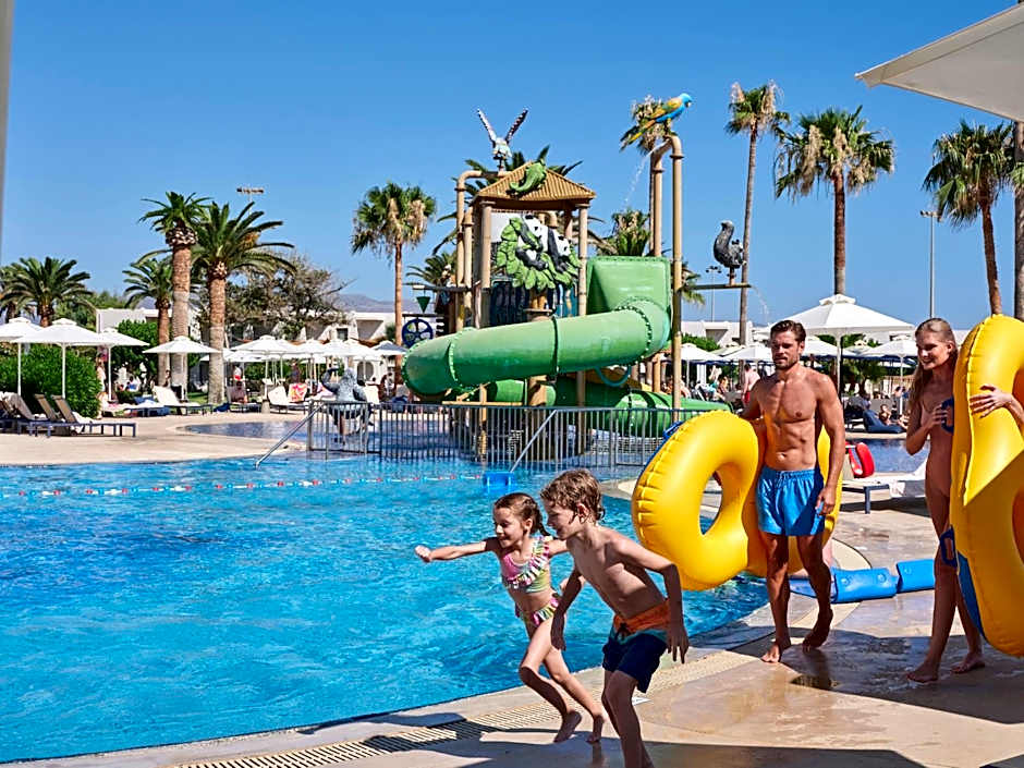 Atlantica Ocean Beach Resort