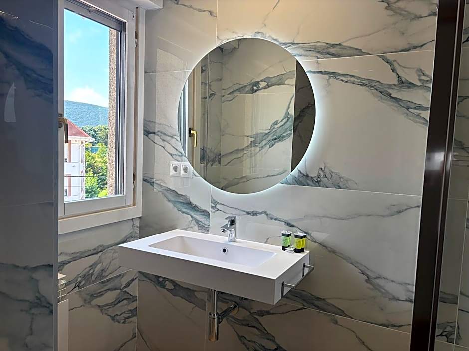 H Pelayo Isla Auto Check-In Rooms