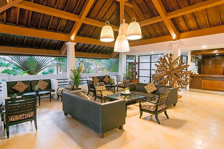 Legong Keraton Beach Hotel