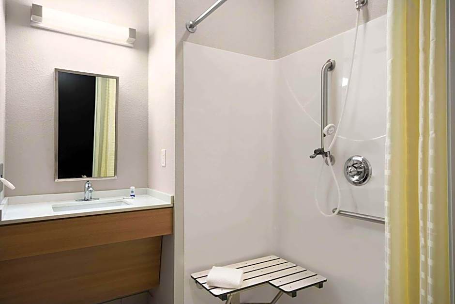 Microtel Inn & Suites By Wyndham Lynchburg