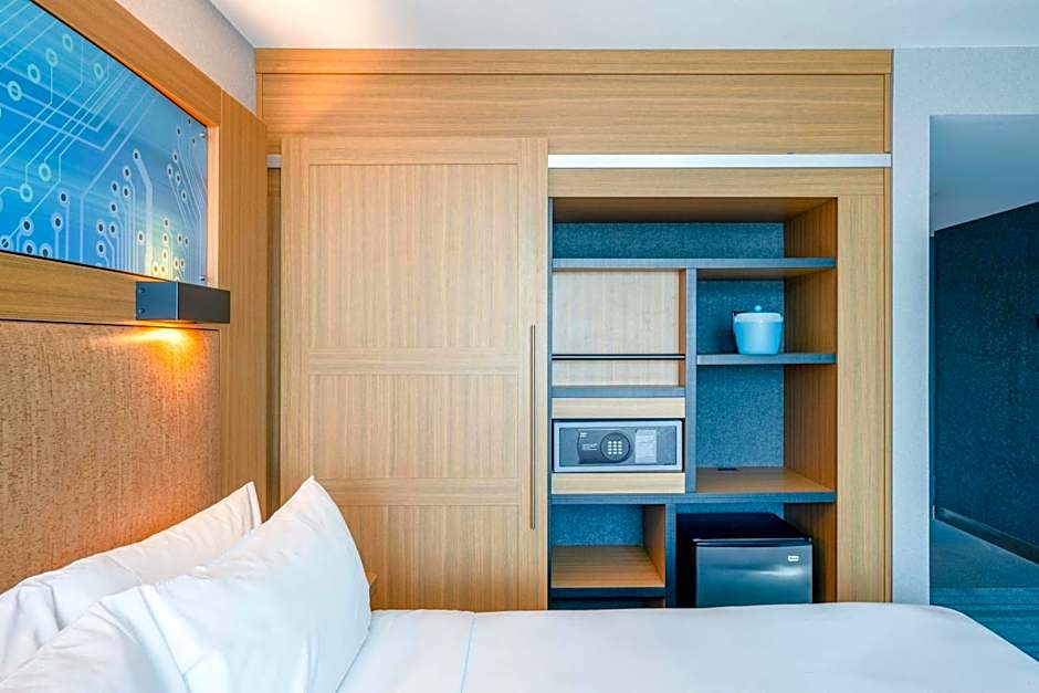 Aloft by Marriott Cupertino