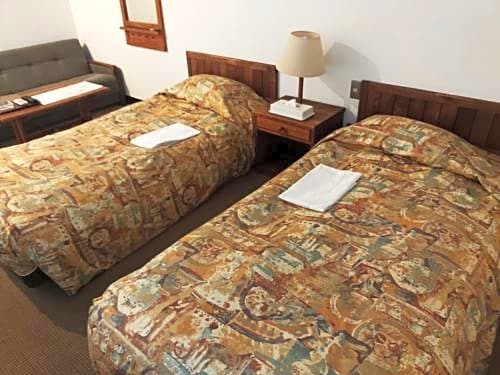 Old Style Hotel Hakodate Goryokaku