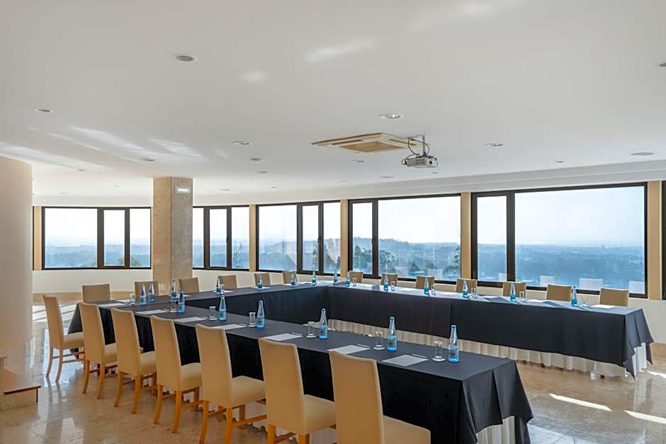 Sao Felix Hotel Hillside & Nature