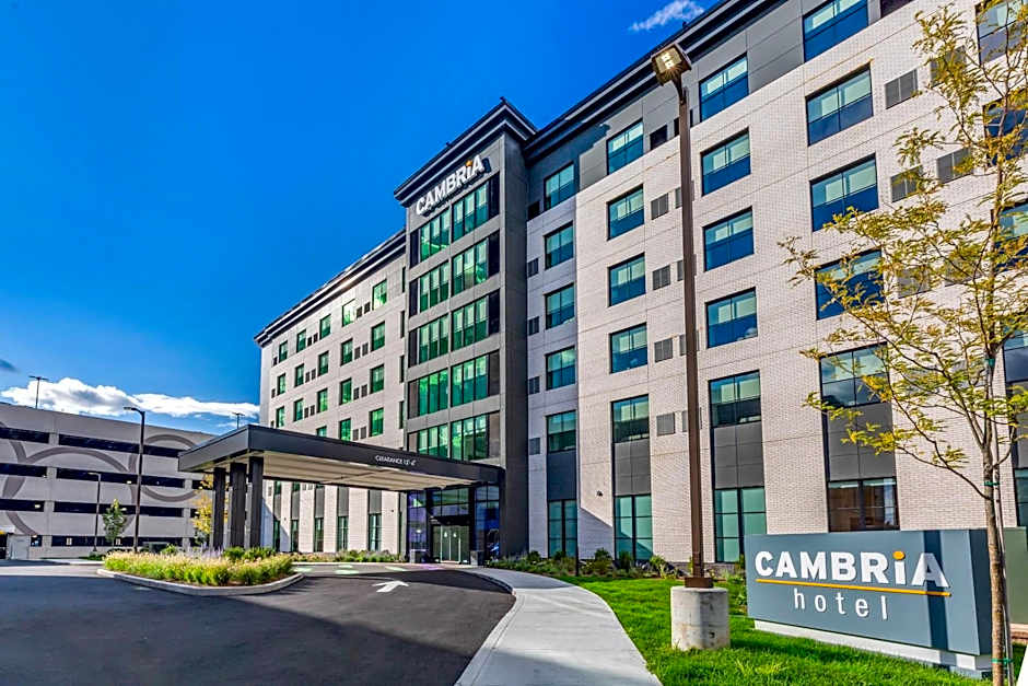 Cambria Hotel New Haven University Area