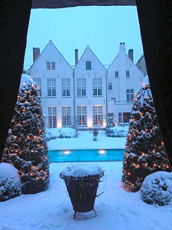 Exclusive Suites The Secret Garden