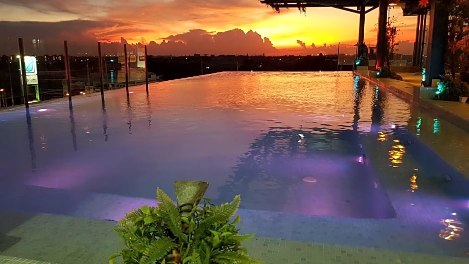 BlueTel Re'sidencE Bangkok IMPACT- 1 Time Drop-Off Service to IMPACT