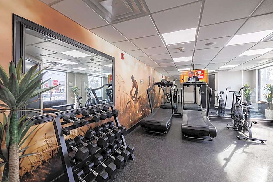Oakfield Hotel & Suites, Ascend Hotel Collection