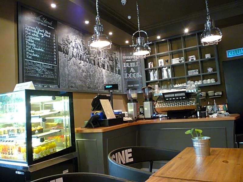 Manhattan Business Hotel Damansara Perdana