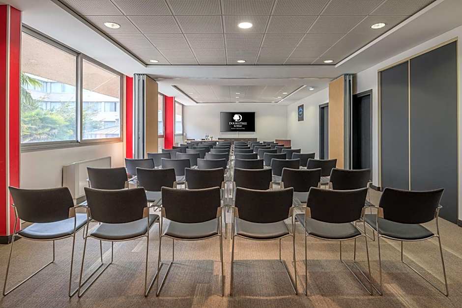 DoubleTree by Hilton Paris Bougival