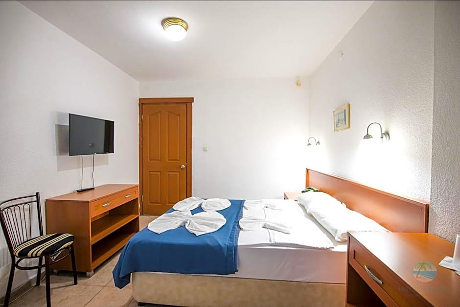 Foto 1 daripada 11 — Standard 1 Double Bed or 2 Beds
