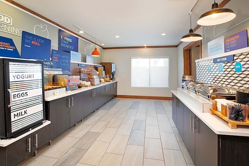 Holiday Inn Express Buffalo By IHG