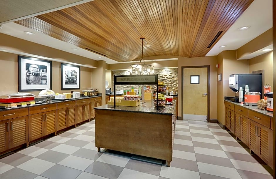Hampton Inn & Suites Mooresville