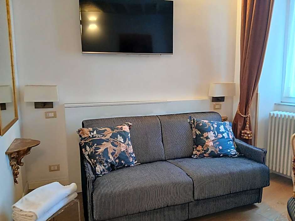 Excellent Trinity Rooms