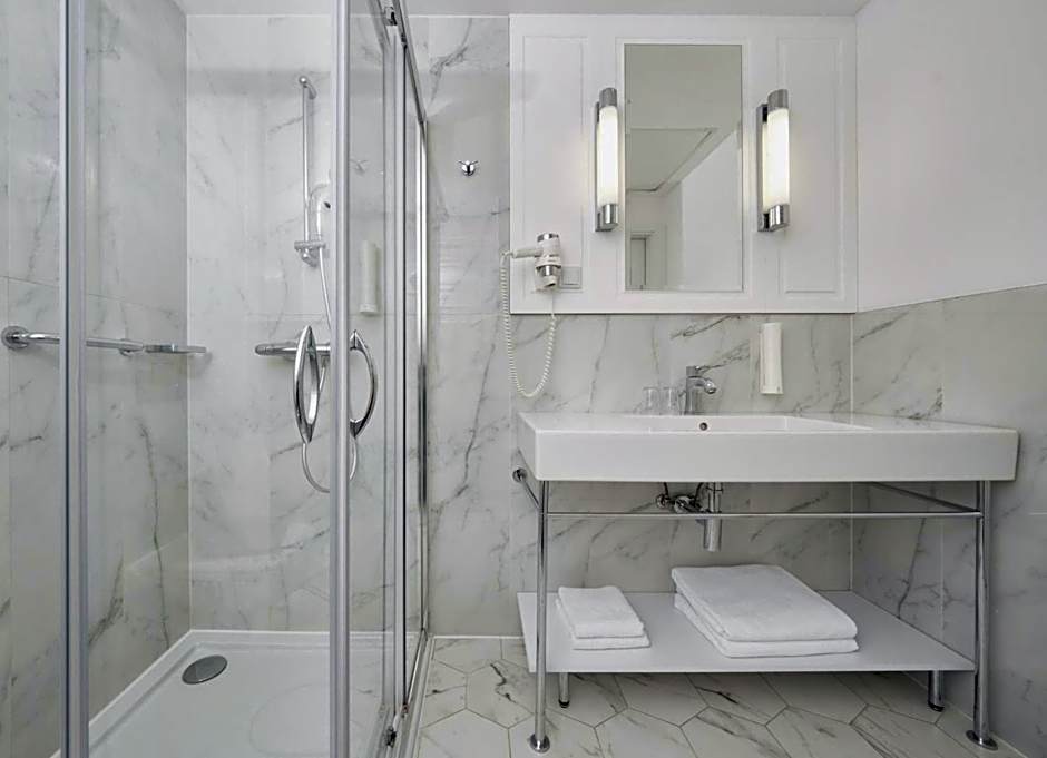 Baltic Park Fort by Zdrojowa