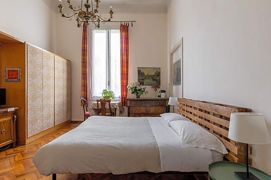 Italy Prestigious Guest House