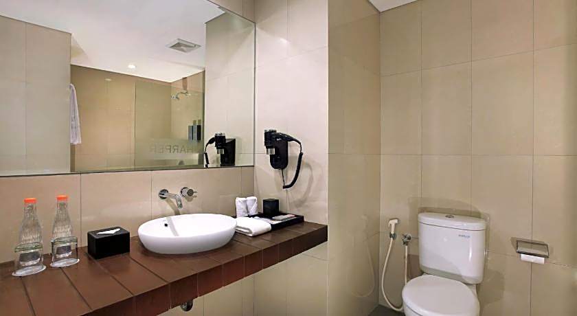 Harper Purwakarta by ASTON