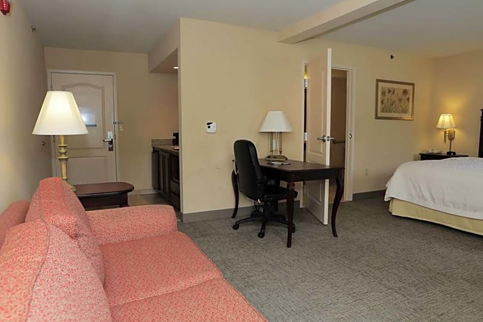 Hampton Inn Clinton