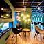 PoMo Hotel & Restaurant