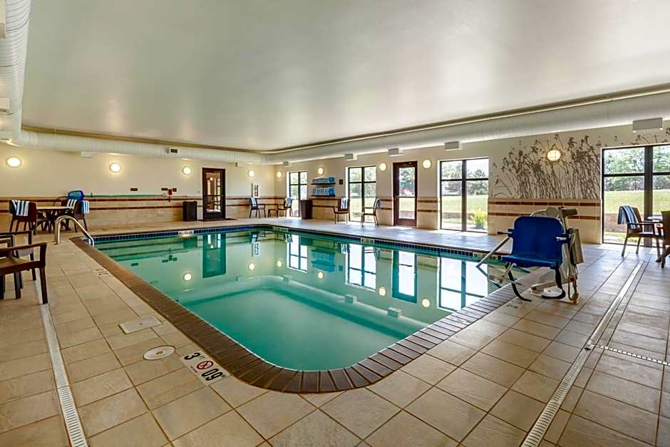 MainStay Suites Lincoln University Area