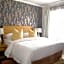 3 Lux Suites