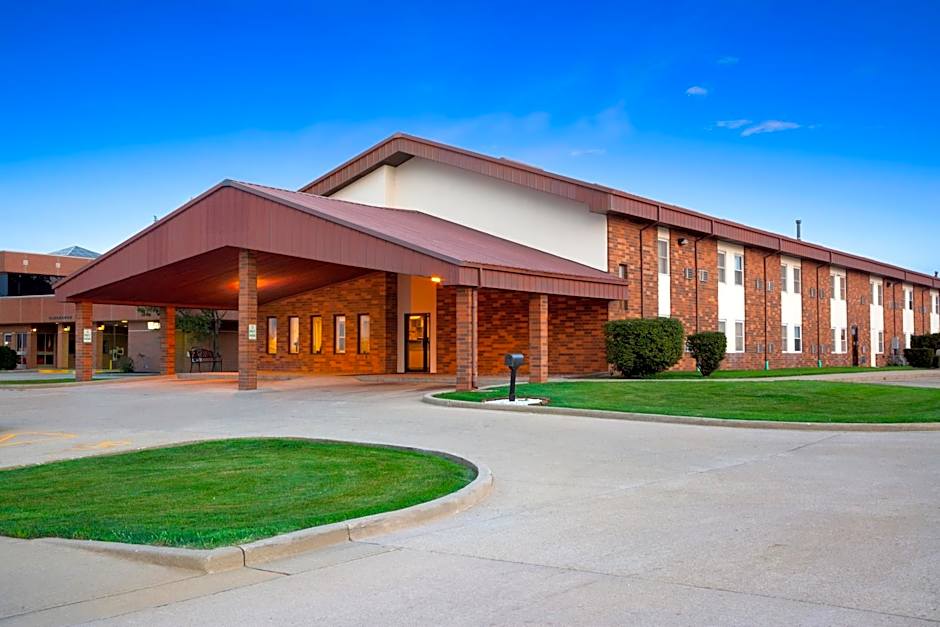 Super 8 by Wyndham Tuscola