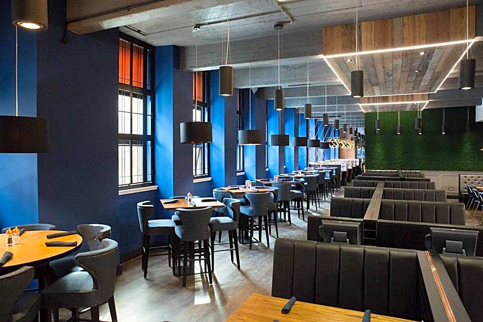 Sandman Signature Aberdeen Hotel & Spa