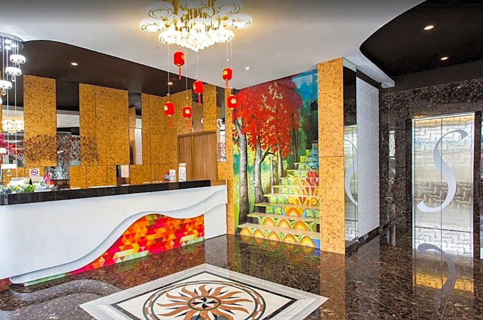 RedDoorz Premium near Bandung Station