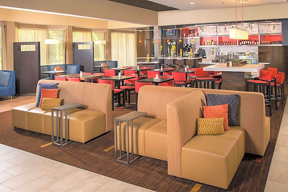 Courtyard by Marriott Williamsburg Busch Gardens Area
