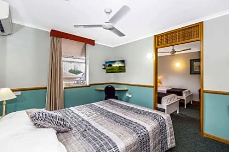 Suite with Two Queen Beds