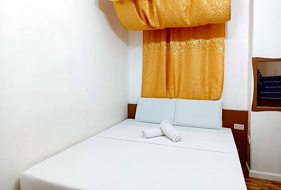 Hotel Elinas and Restaurant