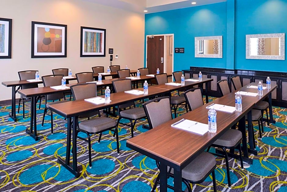 Hampton Inn By Hilton Pittsburgh/ Wexford Sewickley, PA