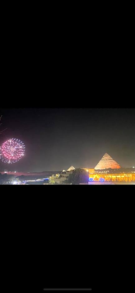 Cheops Pyramids Inn