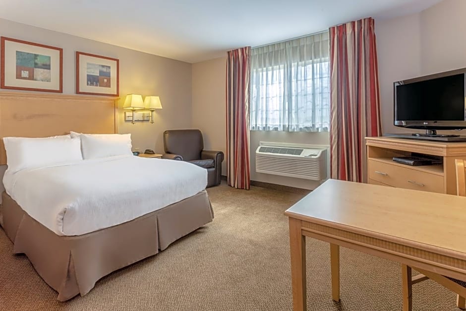 Candlewood Suites Minot, an IHG Hotel