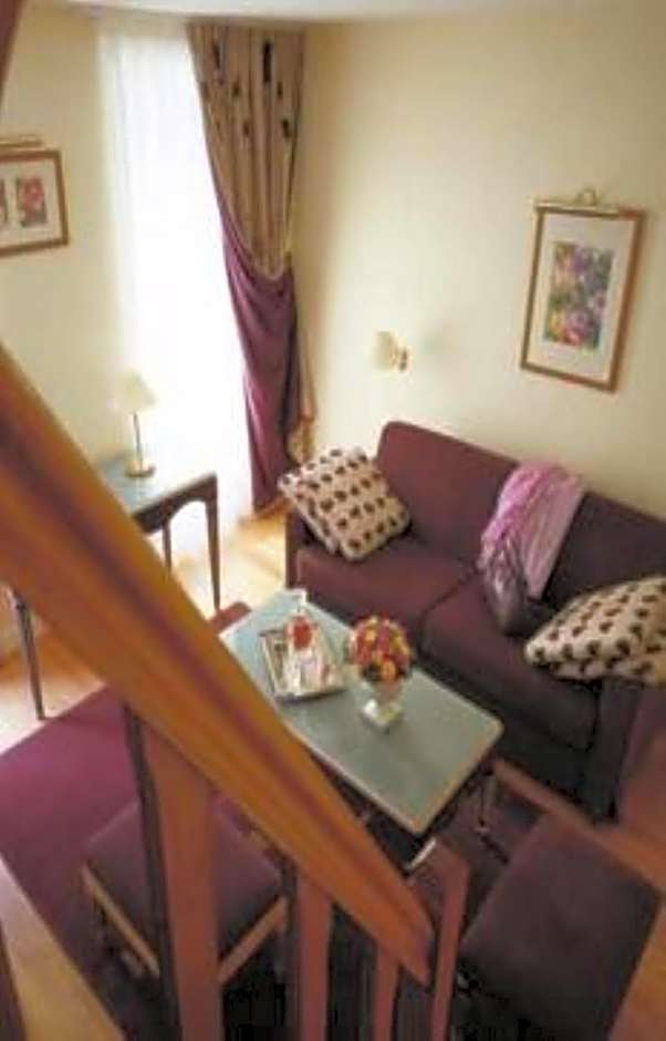 Hotel Suites Unic Renoir Saint-Germain