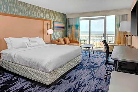 Room, 1 King Bed with Sofa bed, Balcony, Oceanfront (Balcony) (1 King Bed and 1 Double Sofa Bed)