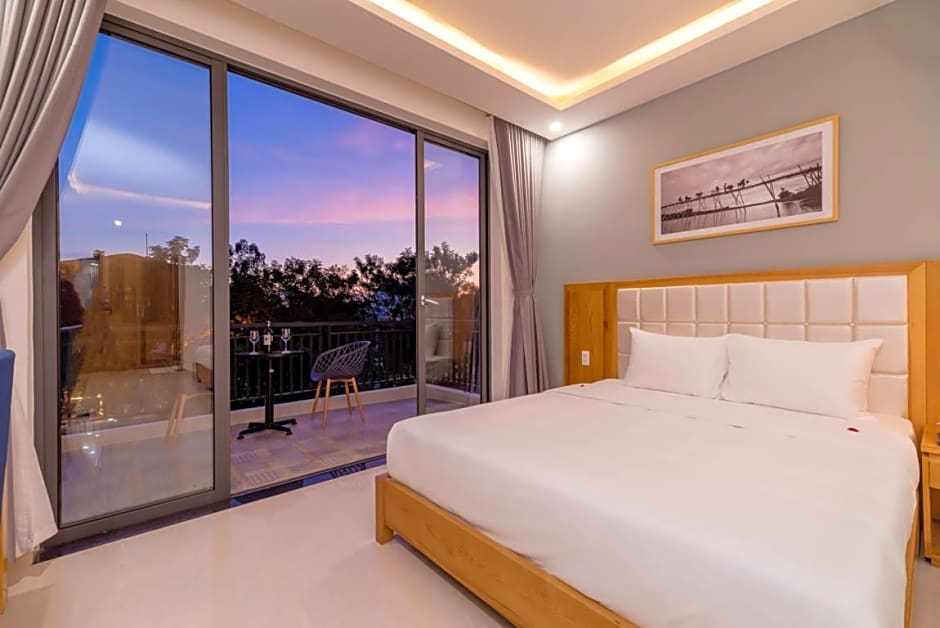 Babylon Hoi An Central Villa