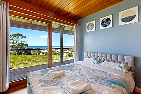 Queen Room with Sea View