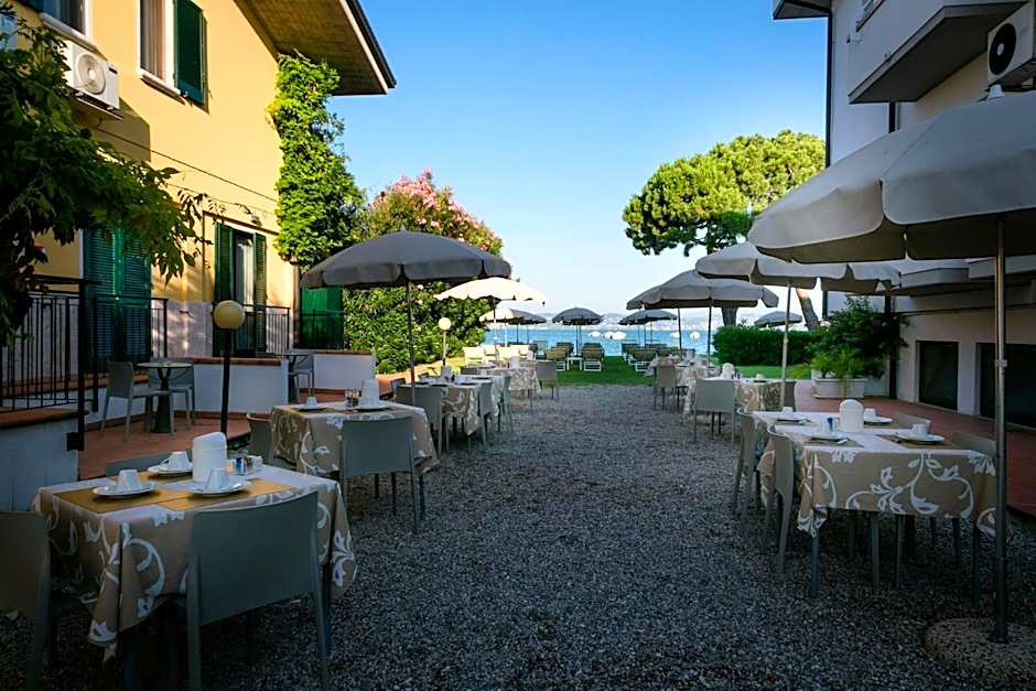 Hotel Saviola