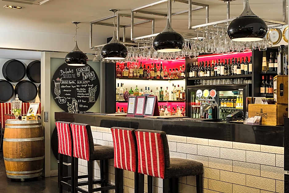 Chateau Marlborough Hotel