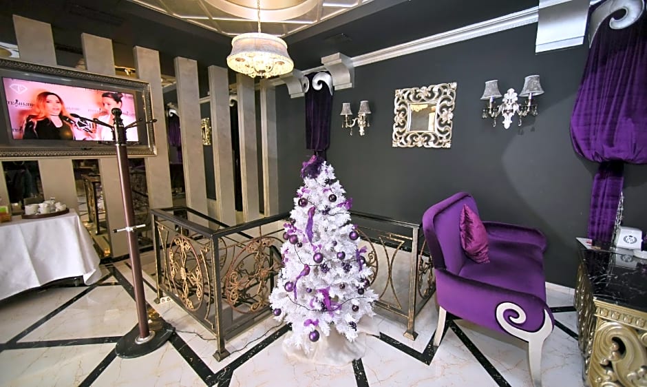 Imperial Palace Hotel