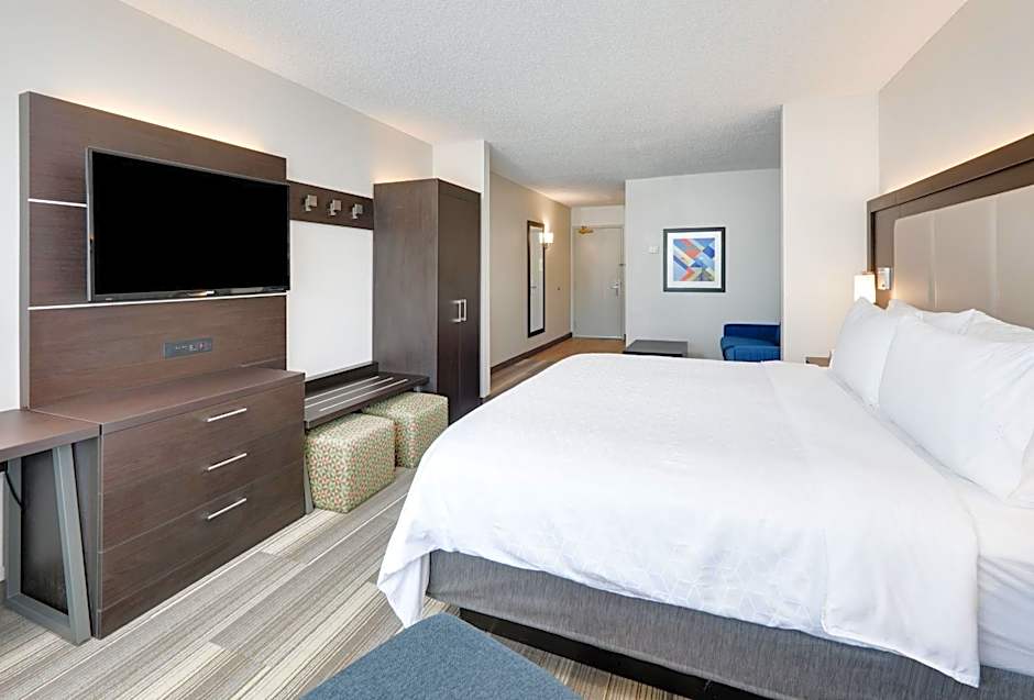 Holiday Inn Express And Suites Dublin By IHG