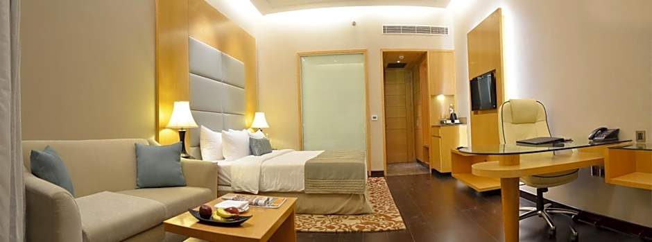 Photo 1 of 7 of Executive 1 King Bed