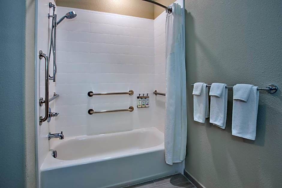 Holiday Inn Express Hotel and Suites Katy By IHG